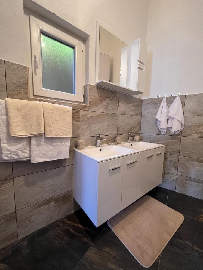 נאום Villa Ljiljana מראה חיצוני תמונה
