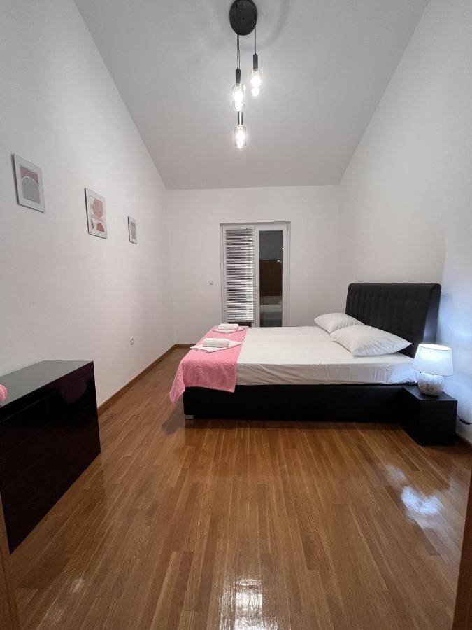 נאום Villa Ljiljana מראה חיצוני תמונה