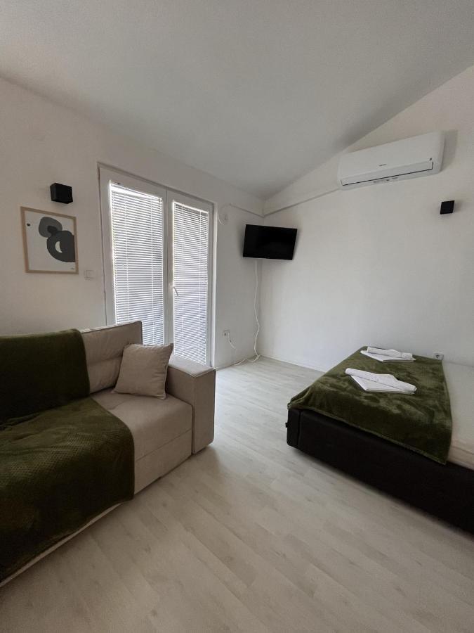 נאום Villa Ljiljana מראה חיצוני תמונה