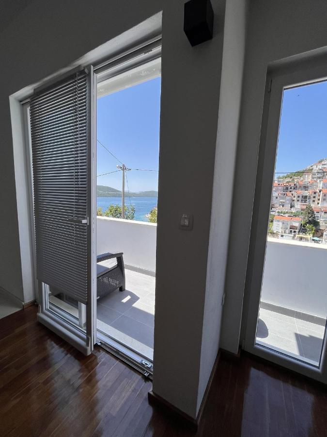 נאום Villa Ljiljana מראה חיצוני תמונה