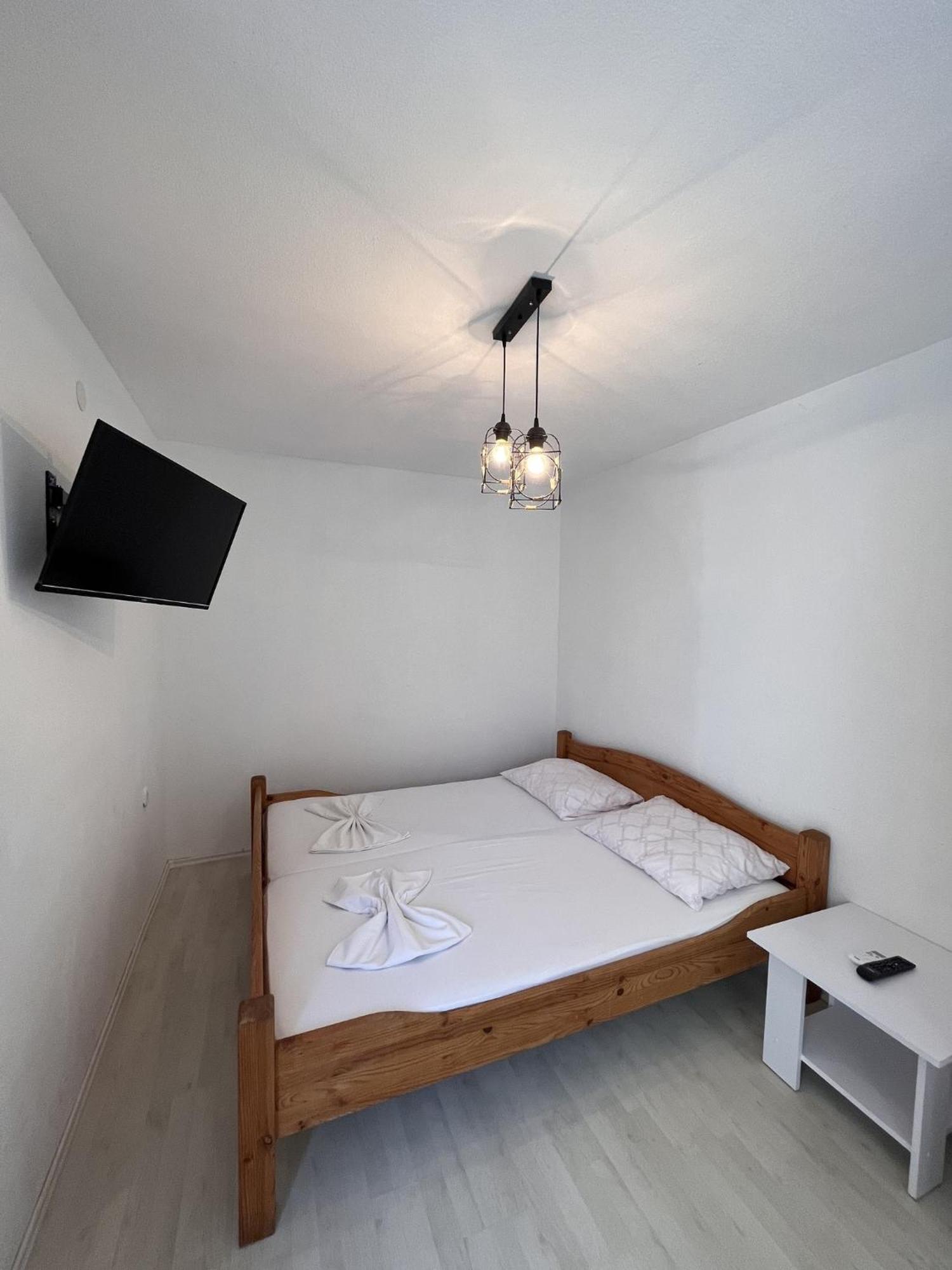 נאום Villa Ljiljana חדר תמונה