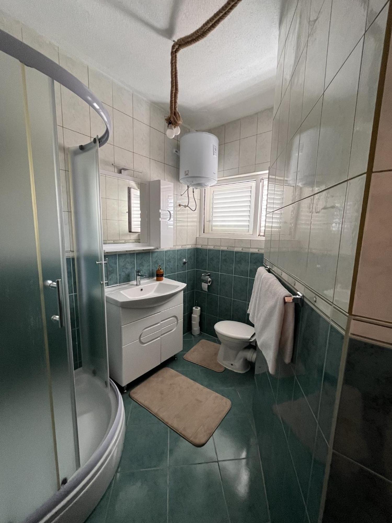 נאום Villa Ljiljana חדר תמונה