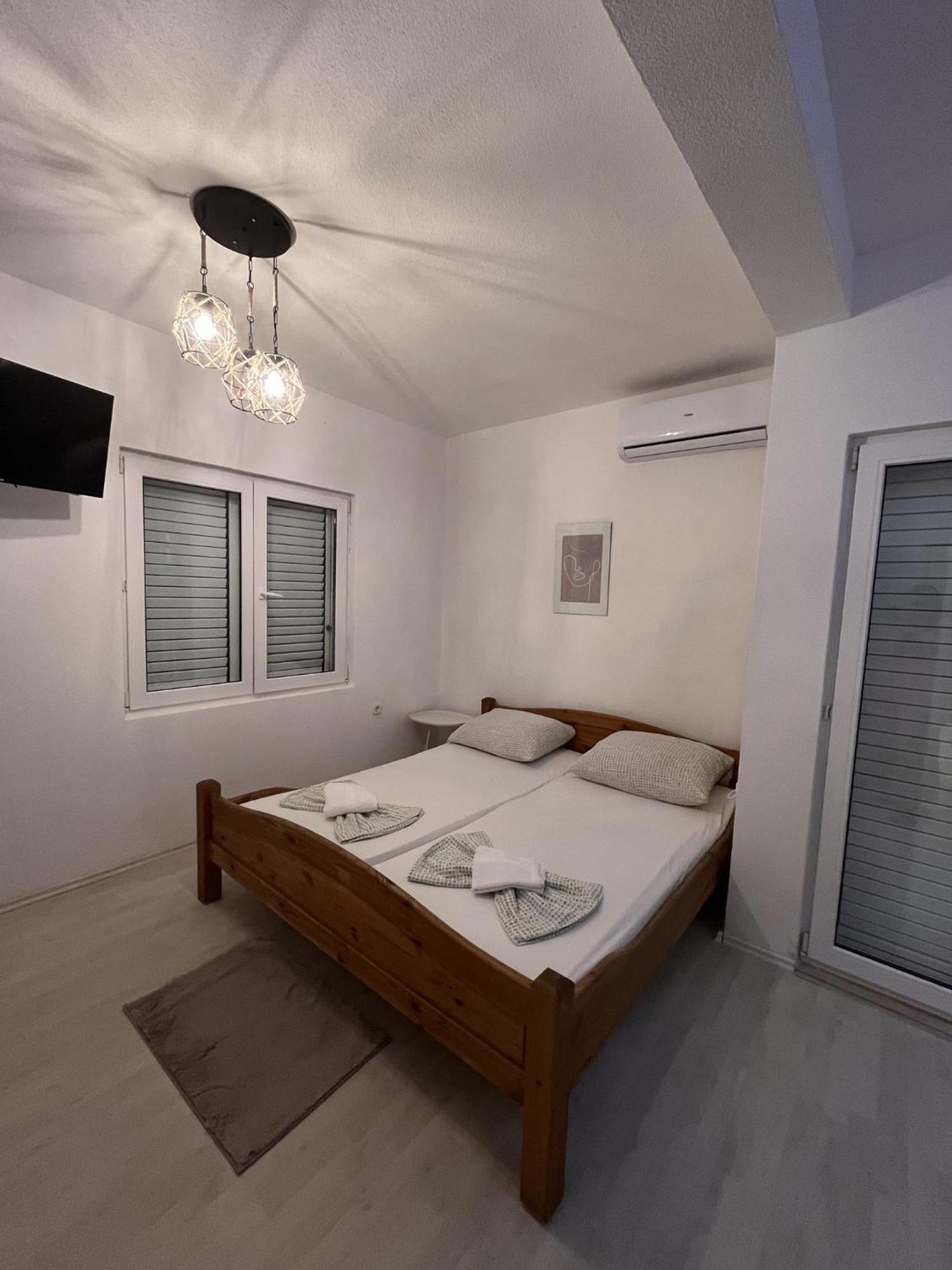 נאום Villa Ljiljana חדר תמונה