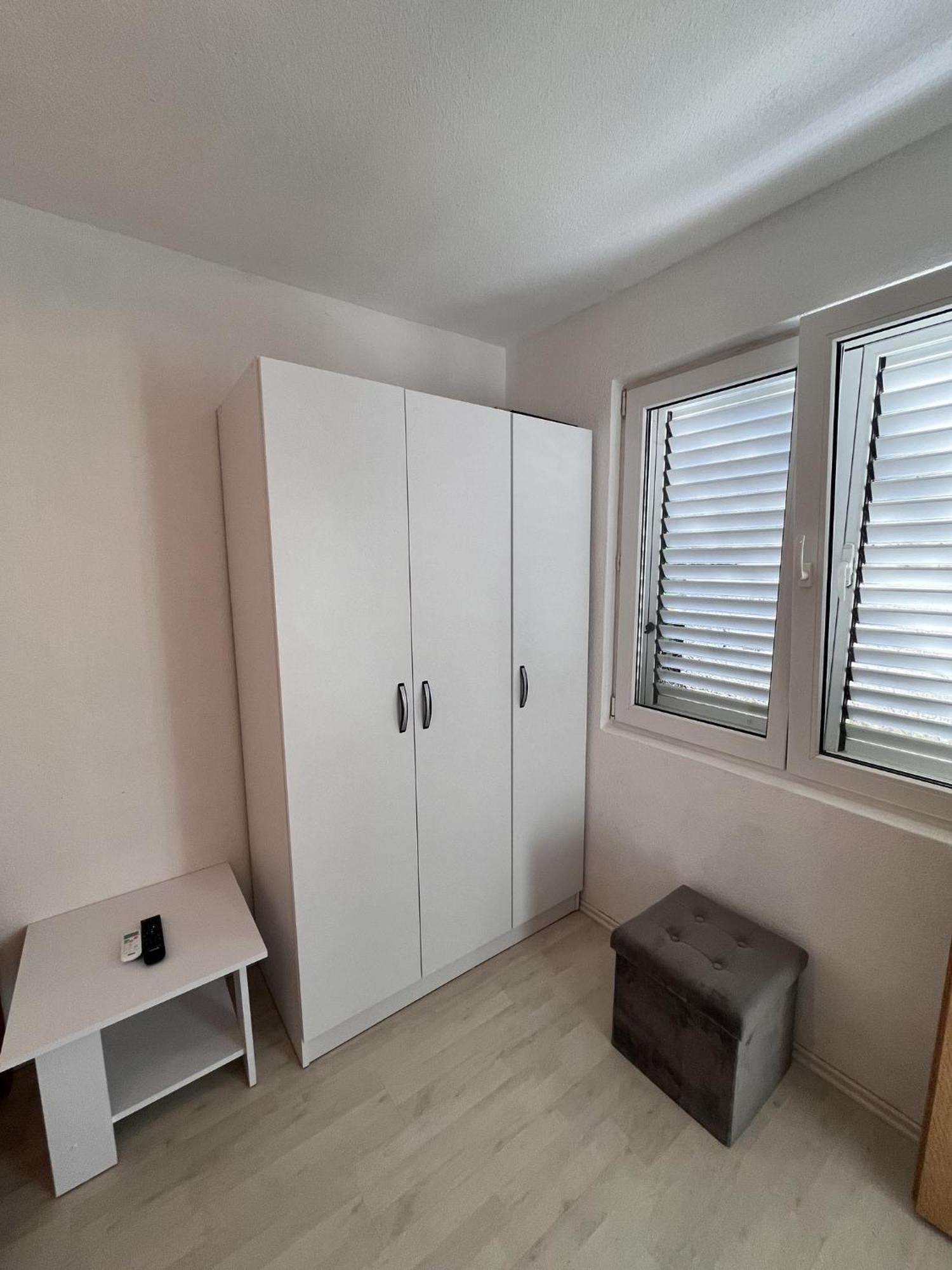 נאום Villa Ljiljana חדר תמונה