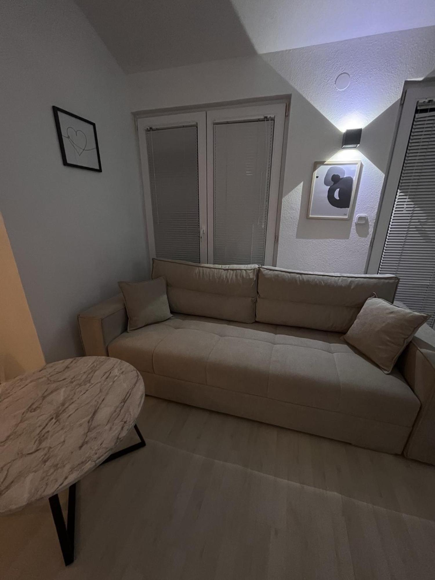 נאום Villa Ljiljana חדר תמונה
