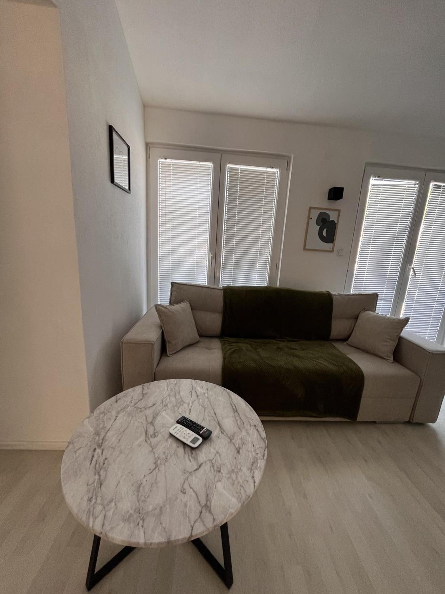 נאום Villa Ljiljana חדר תמונה