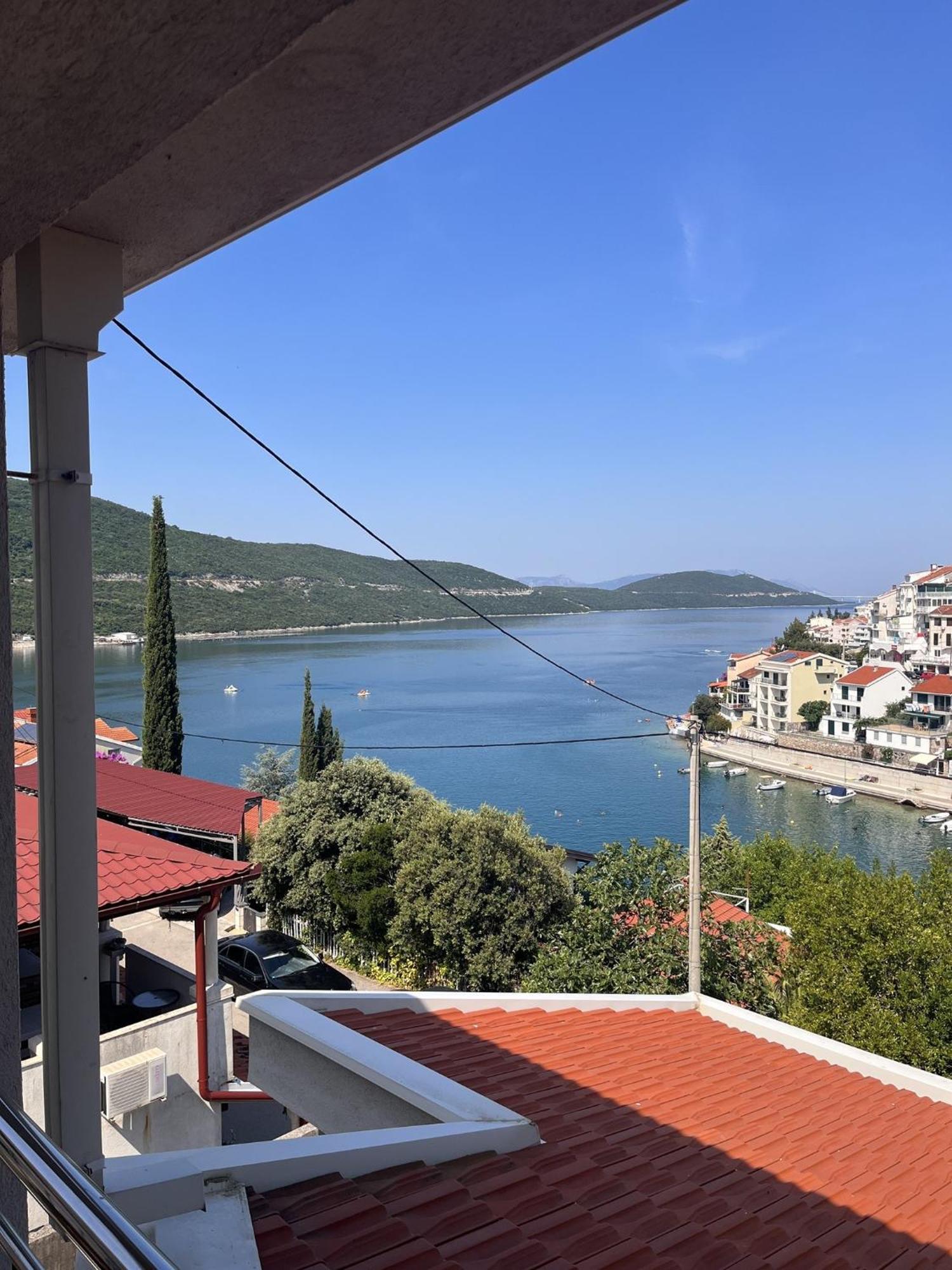 נאום Villa Ljiljana חדר תמונה